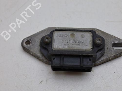 Elektronisk modul Elektronisk modul SAAB 900 I (AC4, AM4) 2.1 -16 (136 hp) 35981927 35981927