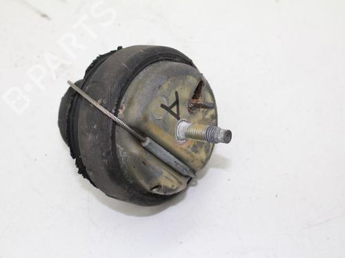 Used Engine mount Engine mount VOLVO S60 I (384) T5 (250 hp) 18612293 18612293