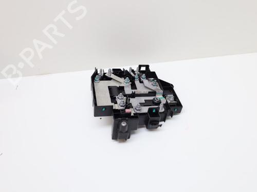 Fuse box LYNK & CO 01 PHEV | BP18636443E1 - Image 2