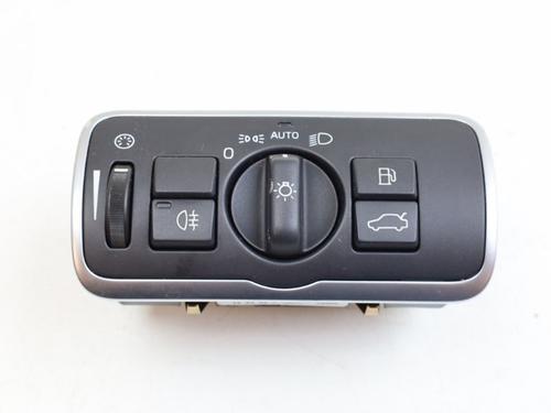 Forlygtekontakt VOLVO V60 I (155) D4 (190 hp) 32229007