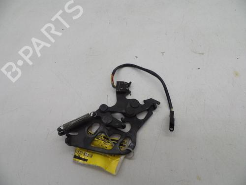 Used Switch Switch SAAB 900 II Convertible 2.3 -16 (150 hp) 18609563 18609563