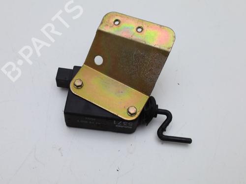 Używane Siłownik klapki wlewu paliwa SAAB 9-3 (YS3D) 2.0 SE Turbo (200 hp) 30769575