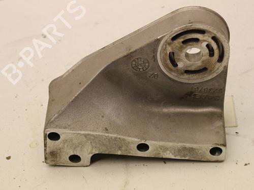 Used Engine mount Engine mount SAAB 9-5 (YS3E) 2.2 TiD (120 hp) 18608031 18608031