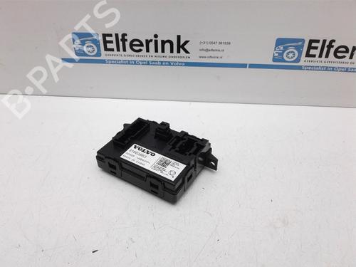 Używane Moduł elektroniczny VOLVO XC40 (536) T5 AWD (249 hp) 18629358