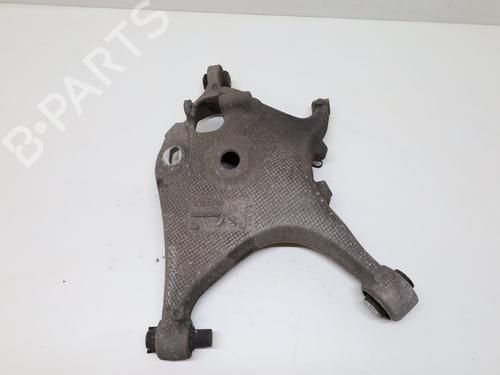 Brazo Suspension trasero derecho Brazo Suspension trasero derecho VOLVO V60 II (225) T4 (190 hp) 33984604 33984604