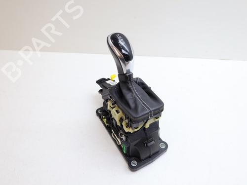 Used Shift knob Shift knob VOLVO V60 I (155) D6 Hybrid AWD (280 hp) 25851383 25851383
