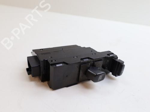 Used Switch Switch VOLVO S60 I (384) D5 (163 hp) 27238736 27238736