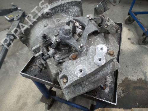 Used Gearbox Gearbox SAAB 9-3 Estate (E50) 1.9 TTiD (180 hp) 18627832 18627832