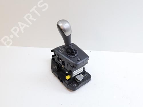 shift-knob-volvo-v70-ii-285-1999-2000-2001-2002-2003-2004-2005-2006-2007-2008-24354486 main image