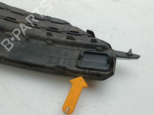 Used Grille Grille VOLVO XC90 II (256) T5 AWD (250 hp) 39885706 39885706