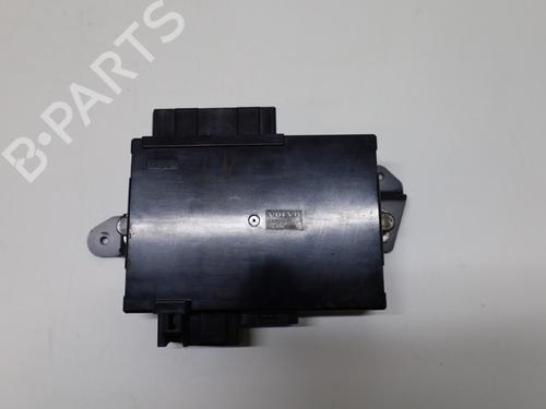 Used Electronic module Electronic module VOLVO XC90 I (275) 2.5 T AWD (209 hp) 33846829 33846829