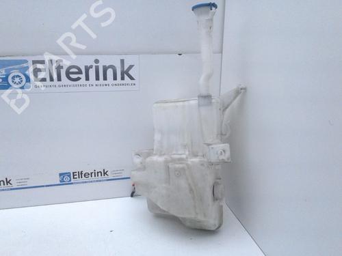 Used Windscreen washer tank VOLVO V40 Hatchback (525) T2 GTDi (120 hp) 18632985