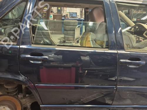 Dør højre bagtil Dør højre bagtil VOLVO S70 (874) 2.4 (144 hp) 33929112 33929112
