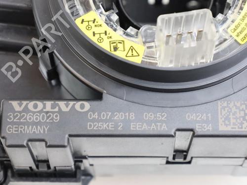 Kontantrulle Airbag /Stelring VOLVO V60 II (225) D3 | BP30811278C102