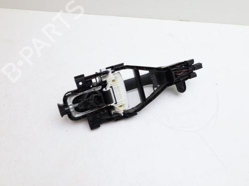 Used Front left exterior door handle VOLVO XC40 (536) Recharge (252 hp) 32178072