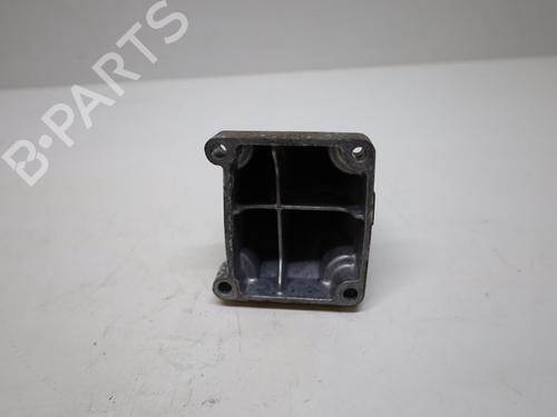 Engine mount MERCEDES-BENZ C-CLASS (W204) C 200 Kompressor (204.041) | BP36698264M89 - Image 4