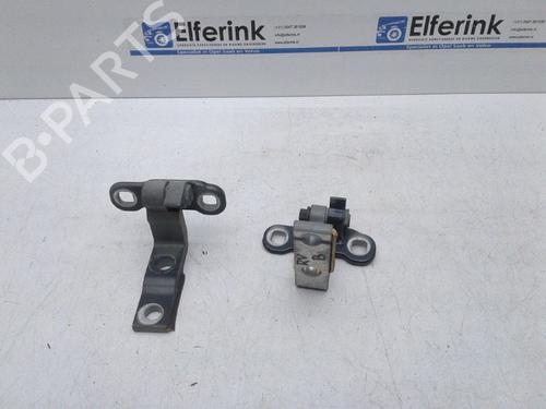 Used Hinge/Door check strap VOLVO XC90 II (256) T8 Hybrid AWD (407 hp) 22133717