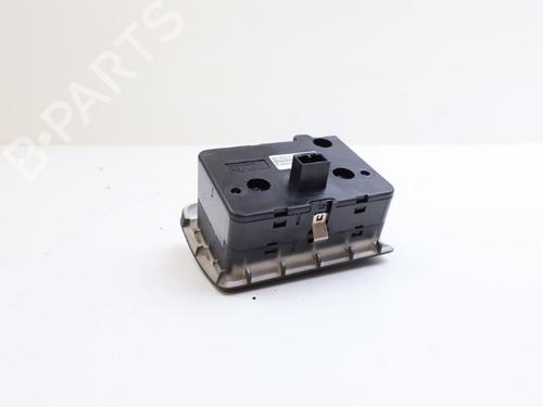 Headlight switch VOLVO V70 II (285) D5 | BP39990304I24 - Image 5