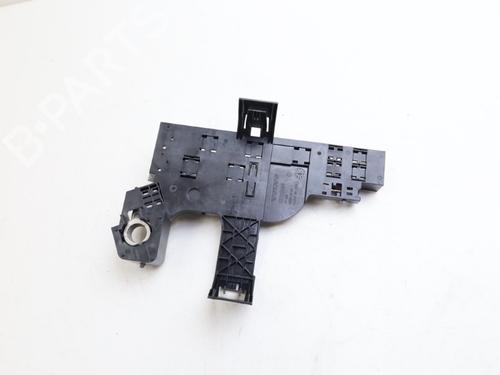 Sikringsdåse VOLVO V60 II (225) T6 Plug-in Hybrid AWD | BP29954432E1 