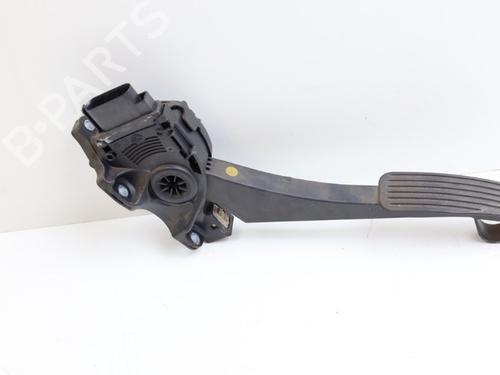 Pedal VOLVO V70 II (285) D5 | BP32405424I4