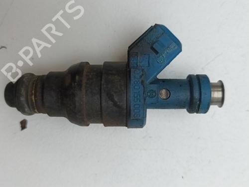 Used Injector SAAB 900 I (AC4, AM4) 2.1 -16 (136 hp) 18608047