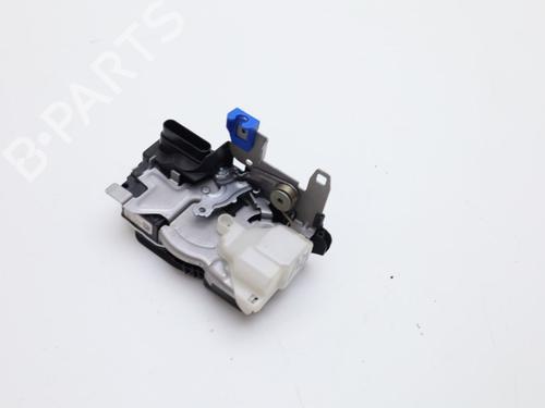 other-lynk-co-01-phev-888812526p888812526-2017-18638243 main image