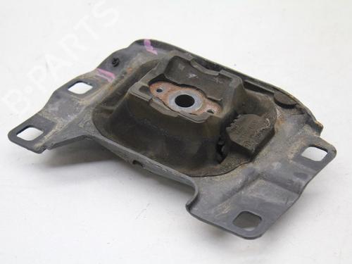 Used Engine mount Engine mount 18613160 18613160