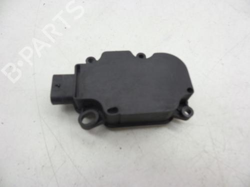 Used Other VOLVO V40 Hatchback (525) D2 (120 hp) 18619191