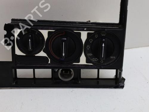 Commande Chauffage SAAB 900 I (AC4, AM4) 2.0 -16 (126 hp) 32752247