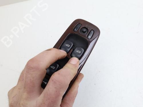 Used Switch VOLVO XC90 I (275) T6 AWD (272 hp) 31015400