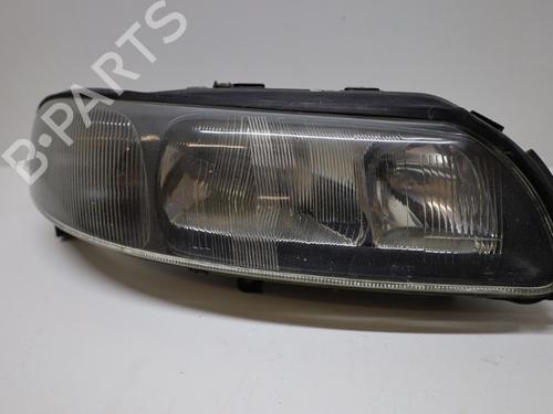 Used Right headlight Right headlight VOLVO V70 II (285) 2.4 (140 hp) 35981882 35981882