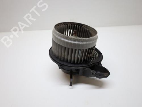 Used Heater blower motor Heater blower motor VOLVO V70 II (285) D5 (163 hp) 34718937 34718937