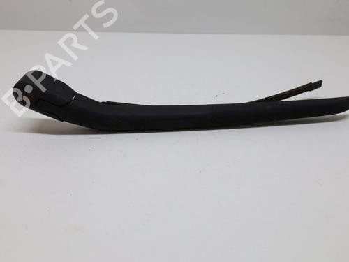 Used Rear windshield wiper arm Rear windshield wiper arm 39512795 39512795