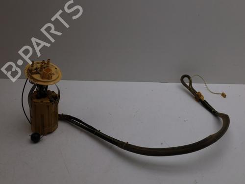 Used Fuel pump VOLVO V70 II (285) D5 (185 hp) 31332624