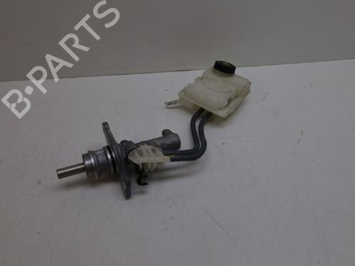 Used Brake master cylinder Brake master cylinder MERCEDES-BENZ VITO Van (W447) 114 CDI (447.601, 447.603, 447.605) (136 hp) 39034202 39034202