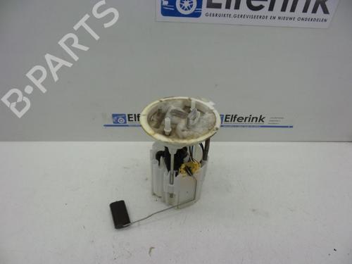 Used Fuel pump VOLVO V40 Hatchback (525) D2 (120 hp) 18627776