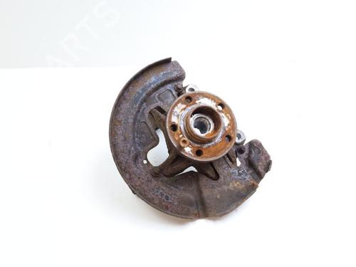Used Right front steering knuckle VOLVO V70 III (135) 2.0 D (136 hp) 23572792