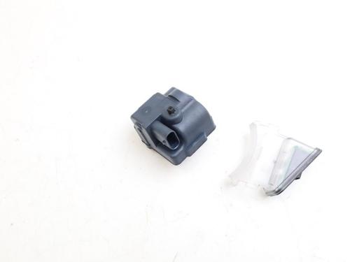 Used Fuel door actuator VOLVO V60 II (225) T6 Plug-in Hybrid AWD (340 hp) 29954430