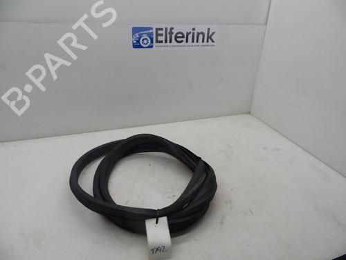 Used Rubber door seal OPEL MERIVA A MPV (X03) 1.8 (E75) (125 hp) 18616640