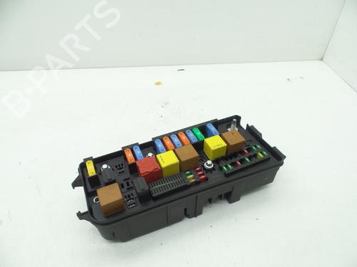 Used Fuse box Fuse box SAAB 9-3 (YS3F, E79, D79, D75) 1.8 i (122 hp) 18617902 18617902