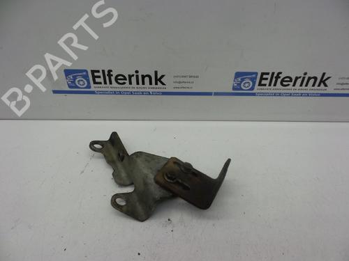 Støtte Støtte VOLVO 240 Kombi (P245) 2.3 i Cat (115 hp) 18626778 18626778