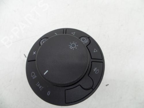 Used Headlight switch Headlight switch 18617468 18617468