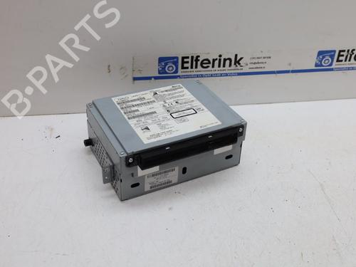 Used Radio VOLVO V40 Hatchback (525) D3 (150 hp) 18636183