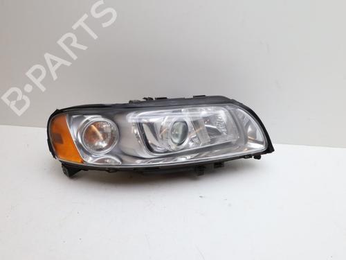 Used Right headlight VOLVO V70 II (285) D5 (185 hp) 31332767