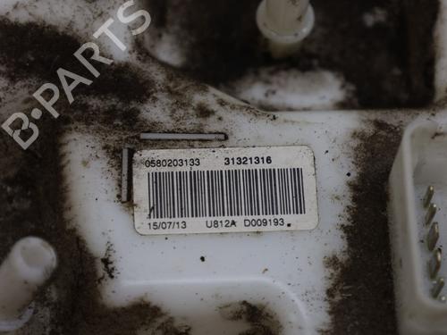 Fuel pump VOLVO V60 I (155) D6 Hybrid AWD | BP18637777M76 