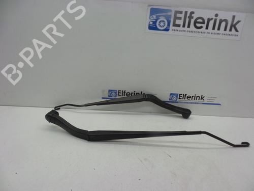 Used Front windshield wiper arm OPEL INSIGNIA A Sports Tourer (G09) 2.0 CDTI (35) (170 hp) 18626627