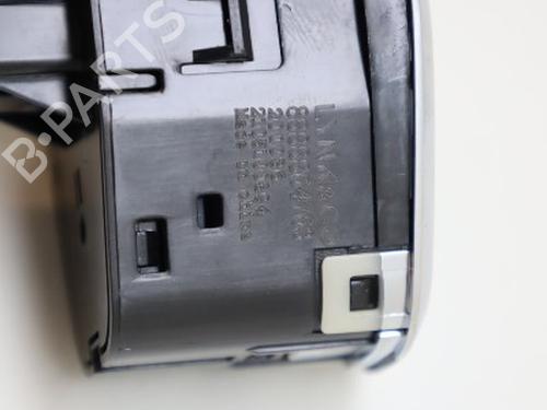 Switch LYNK & CO 01 PHEV | BP18636548I30 - Image 2
