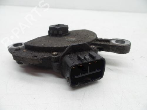 Switch SAAB 9-5 Estate (YS3E) 2.0 t | BP18615767I30 