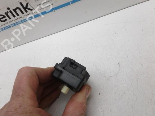 Electronic module VOLVO V60 I (155) D4 | BP40042012M83 - Image 2