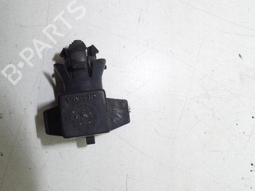 Used Electronic sensor Electronic sensor OPEL CORSA B (S93) 1.0 i 12V (F08, F68, M68) (54 hp) 18617597 18617597